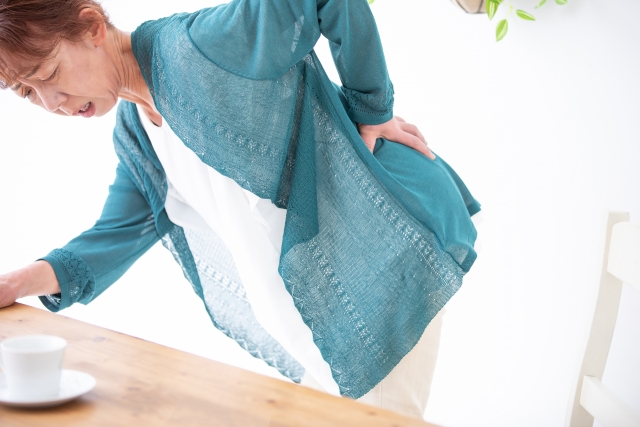 骨密度が低下して骨折につながる